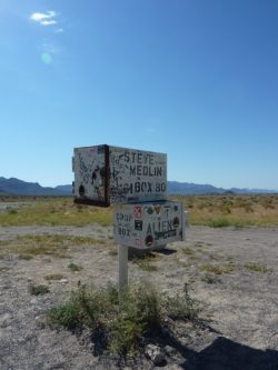 La Black Mailbox
