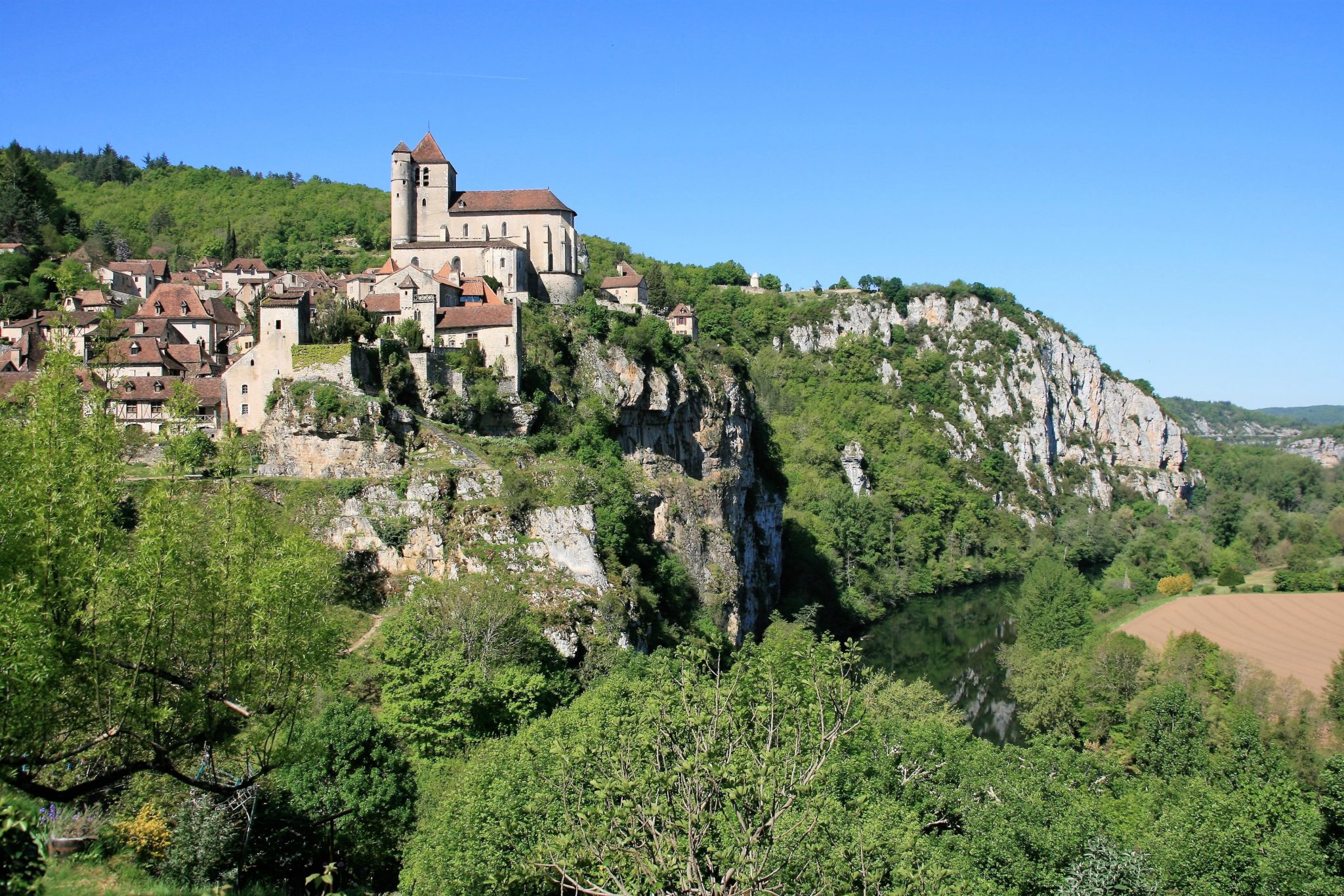 Village De Saint Cirq Lapopie 46330 Routes de légende Routes de légende